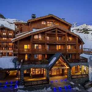 4* Appart hôtel Val 2400